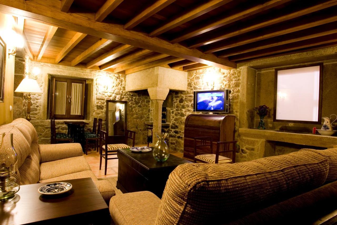 Fogar Do Selmo Guest House Rois Exterior foto